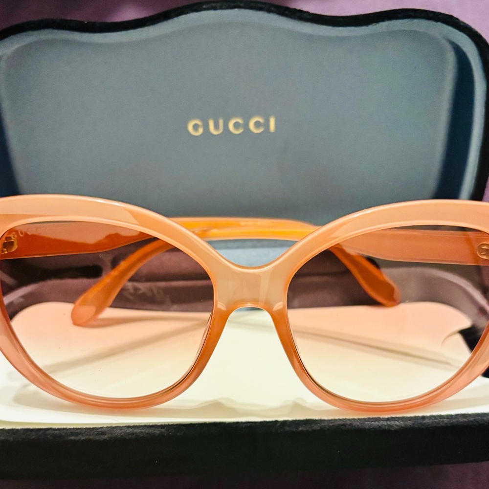Gucci Women's Peach Sunglasses